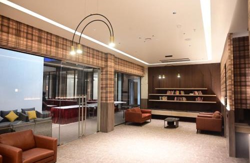 Pune Hotel | Club Charholi