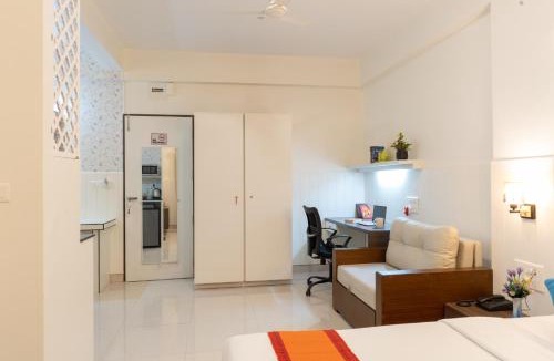 Erandwane Bed & Breakfast | Bauhinia