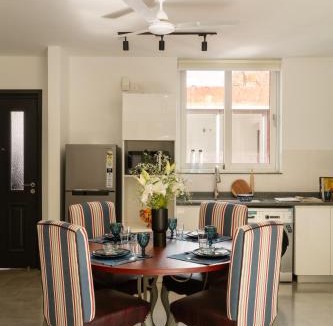 Reis Magos Apartment | El Rosario by The Blue Kite - 2BHK Apartments-Near Candolim-Common pool-Wifi-24 hour Security & 5 mins Drive to Casino