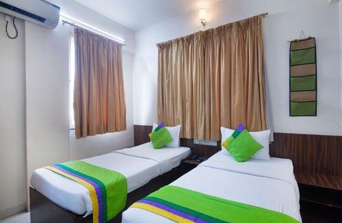 Hadapsar Hotel | Treebo Park View Hadapsar