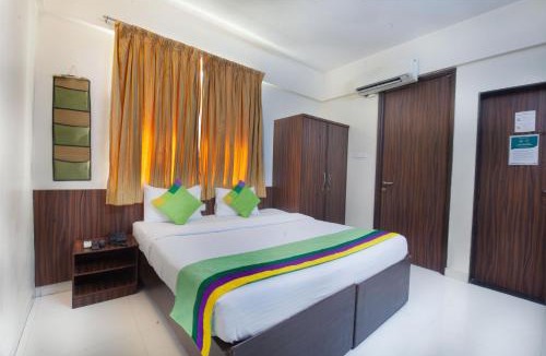 Hadapsar Hotel | Treebo Park View Hadapsar