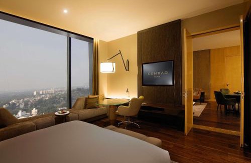 Koregaon Park Hotel | Conrad Pune