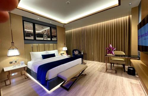 Thane West Hotel | Planet Hollywood Thane