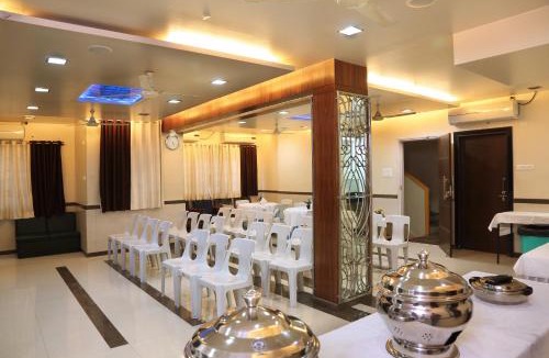 Shivajinagar Hotel | Hotel Shreyas