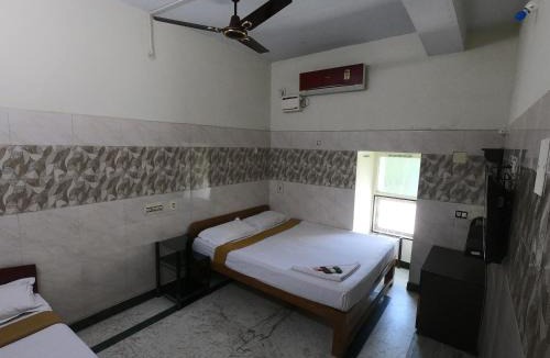 Nanganallur House | Just Guest House, Chennai Airport