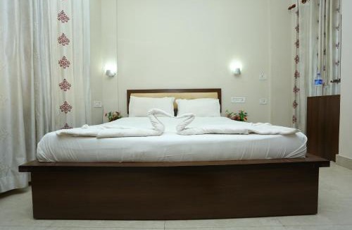 Aluva Hotel | Hotel Innate Inn