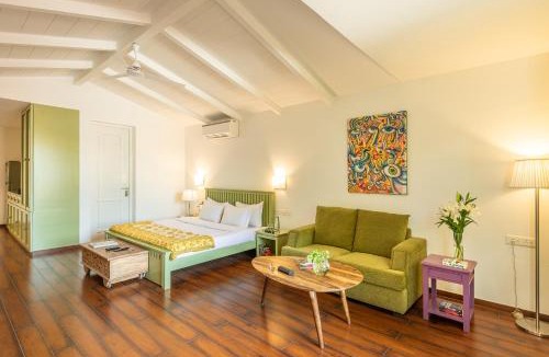 Reis Magos Apartment | Santa Terra by The Blue Kite - 1 & 2 BHK Apartments With Common Pool, Kitchen, Security & Wifi, Near to Casino & Candolim Beach