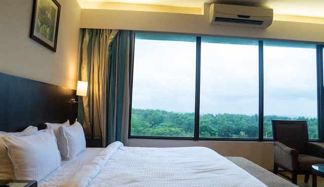 Greenleaf The Resort & Spa, Ganpatipule
