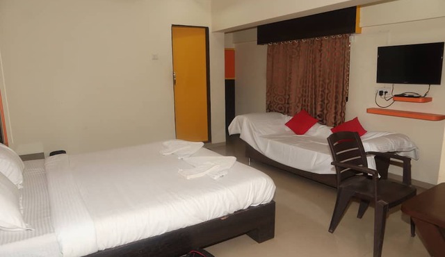 iROOMZ Hotel Shree Krishna Palace