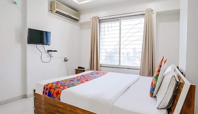 Fabhotel Omkar Executive