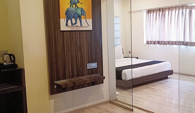 Hotel Mumbai House Juhu