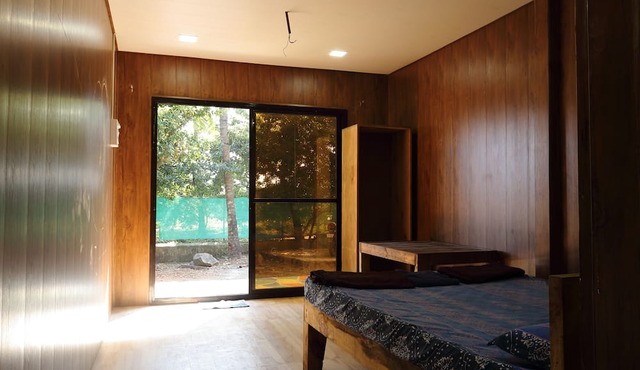 IORA Cottages