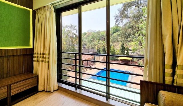 Zaras Resort