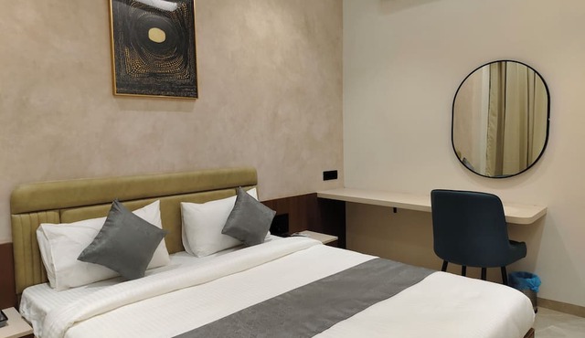 Hotel Raas Vrindavan