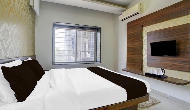 Classic With Twin Bed Shanti Datta