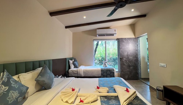 Birds Nest Resort - Thane