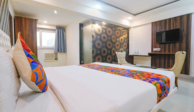 Fabhotel Arsh Executive Inn