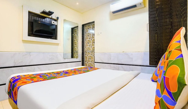 Fabhotel Sion Residency