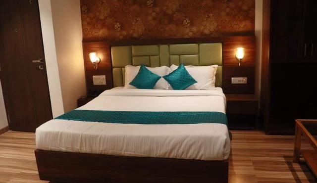 HOTEL CANDOR AMIGO
