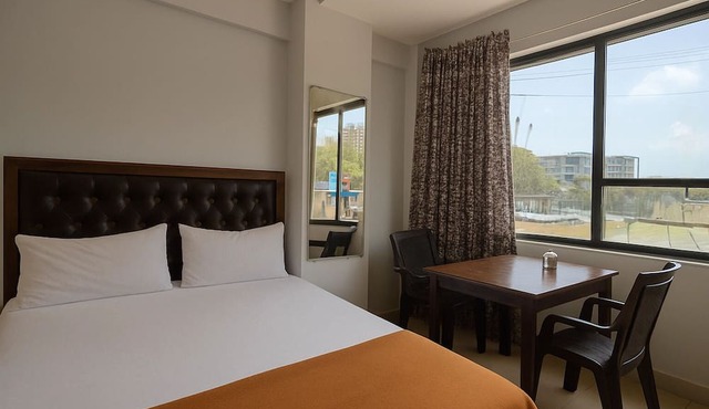 Hotel Sai Samrat Inn
