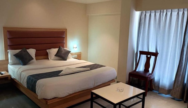 Hotel Legacy Inn
