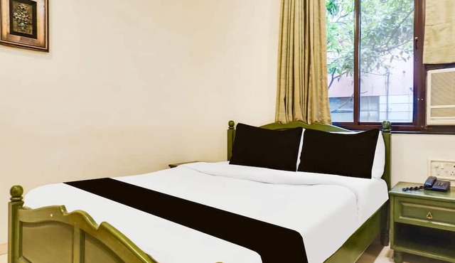 Deluxe Shivajii Nagar