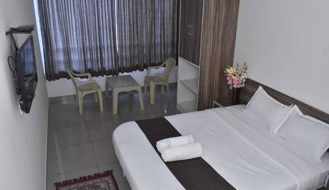 Nature Nest Valley Resort