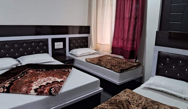 Goroomgo Uniyal Residency Uttarkashi in Dunda