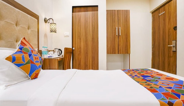 FabHotel Amber Edition