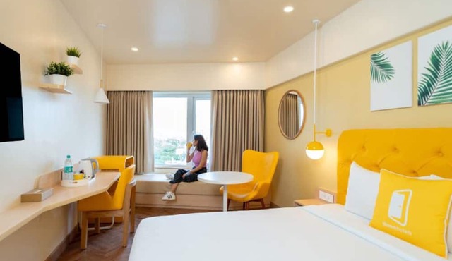 Bloom Hub WEH Andheri