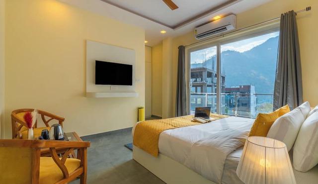 The Social Stays Rishikesh in Narendranagar