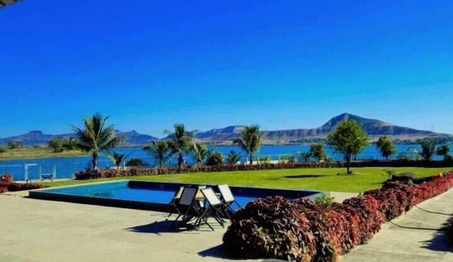 Stone Water Resort