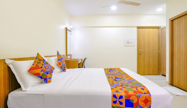 FabHotel Kuber