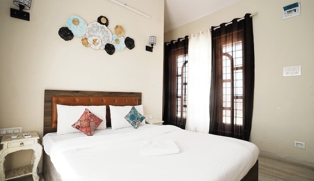 Clifton Villa
