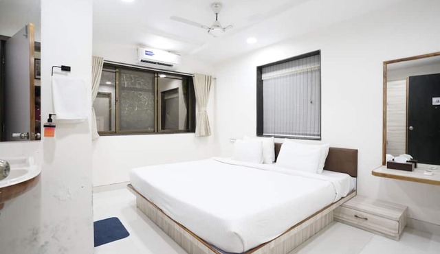 Siddhant Hill Resort