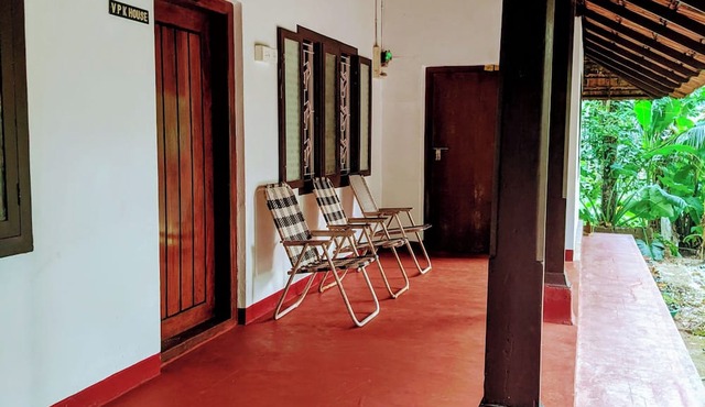 Budget Kerala Countryside Heritage Villa near Waterfall