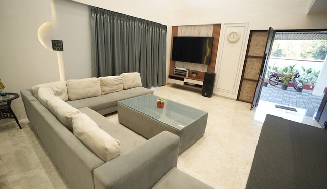 4 BHK Luxurious villa in Bhose village - Mahabaleshwar