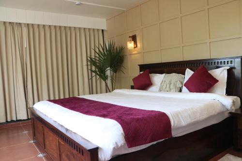Sunrise Villa Luxury Nature Retreat - by Vivasa Villas