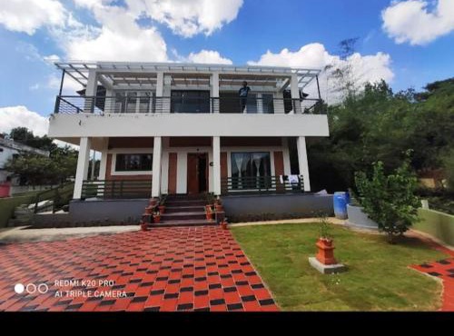 Assraya stay in Kushālnagar