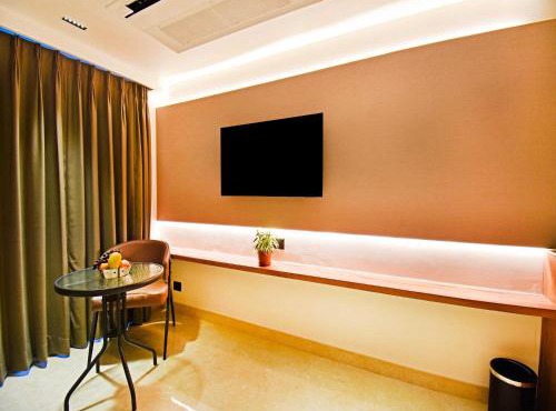 Palette Shrinivas Suites Baner Pune by CheckIn