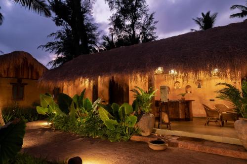 Palm Grove Beach Resort