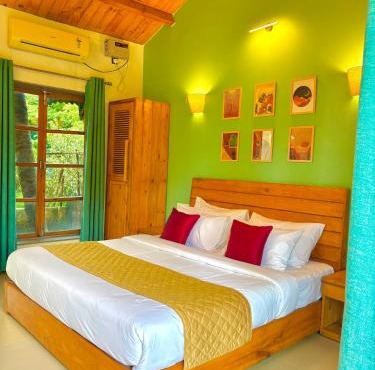 Harmals Studios & Apartments