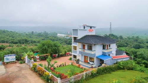 Amboli Hill Resort