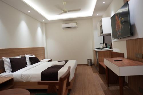 Aura Homes Aristo Grand- Golf Course Road in Gurgaon