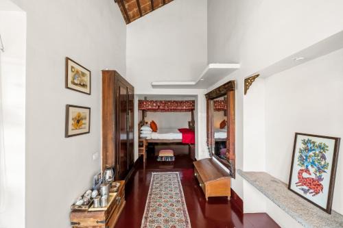 Woodway Estate by The Almanac in Avathi