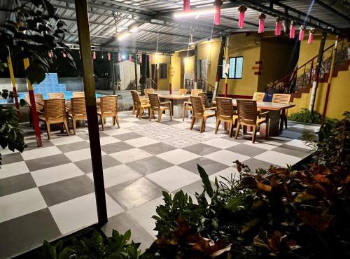 Deepdaya Cottage