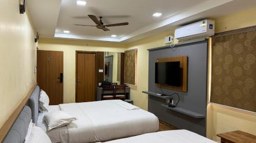 Lakshmi Narayana Grand