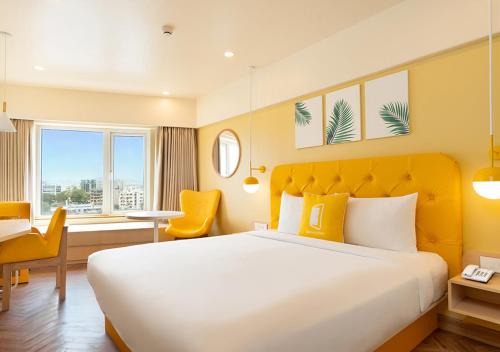 Bloom Hub l WEH Andheri