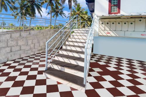 Hotel O Kazhakuttam Vadakkumbhagam