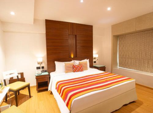 Hotel Bawa Continental Juhu Beach